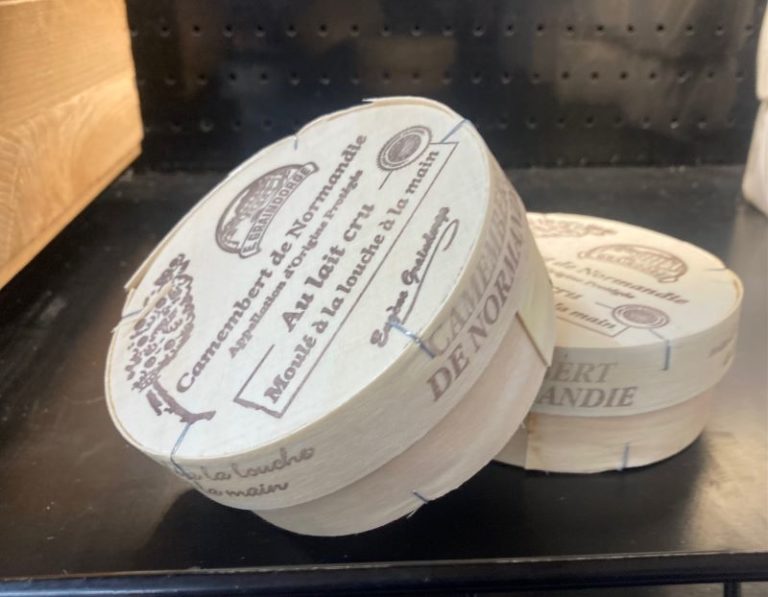 ferme ta boîte à camembert ! – Le monde vu de Noizay